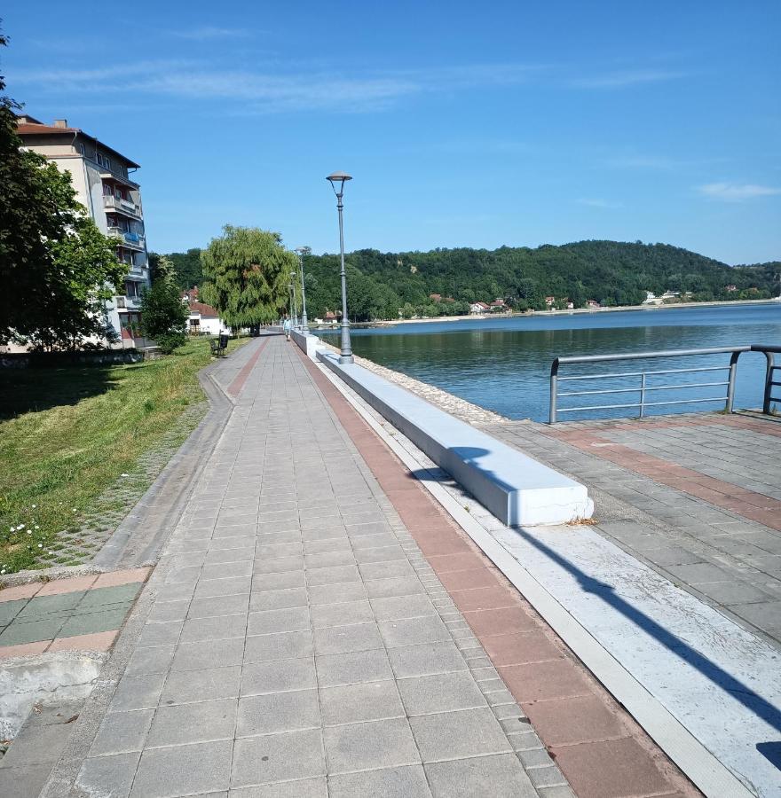 Apartman Bella Vista Golubac Esterno foto